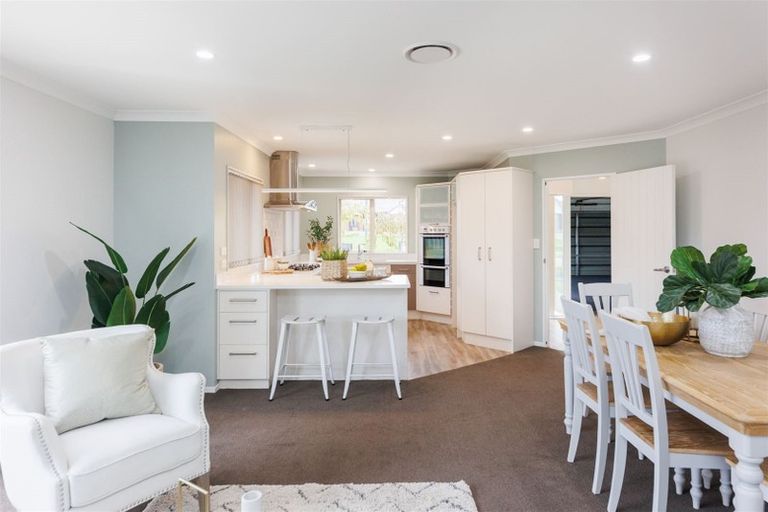 Photo of property in 3 Masefield Terrace, Kelvin Grove, Palmerston North, 4414