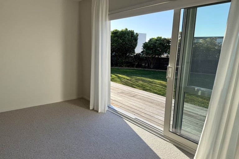Photo of property in 127 Pah Road, Cockle Bay, Auckland, 2014