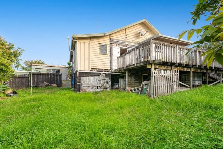 Photo of property in 24 Jean Place, Stanmore Bay, Whangaparaoa, 0932