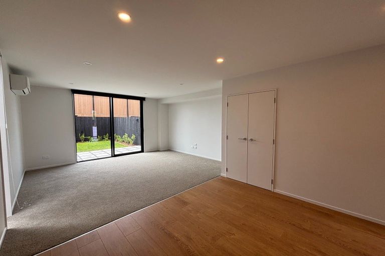 Photo of property in 1/88 Holly Road, St Albans, Christchurch, 8014