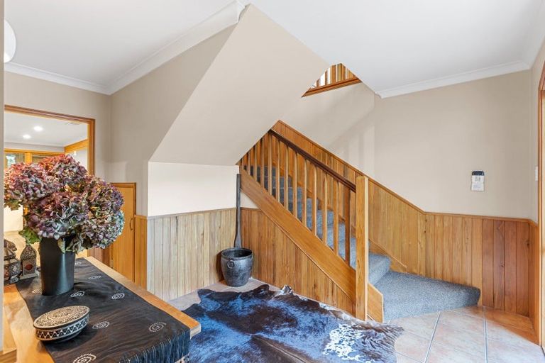 Photo of property in 445a Ruahine Street, Terrace End, Palmerston North, 4410