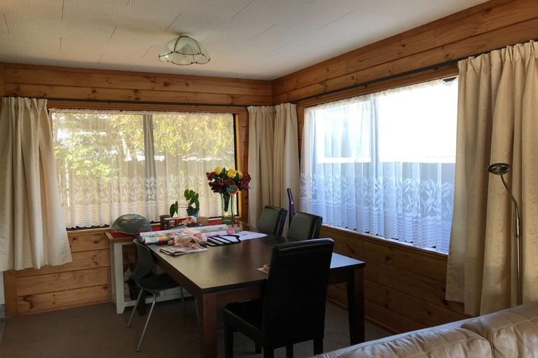 Photo of property in 108a Mana Esplanade, Paremata, Porirua, 5026
