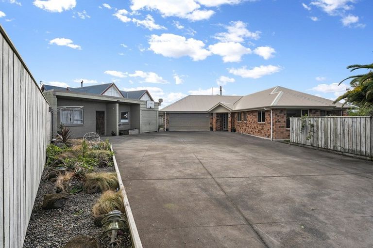 Photo of property in 18a Regan Street, Stratford, 4332