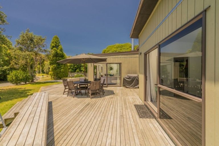 Photo of property in 8 Pumpkin Flat Road, Kuaotunu, Whitianga, 3592