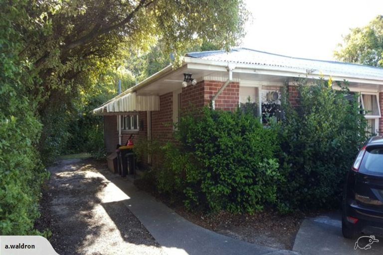 Photo of property in 48 Clyde Road, Ilam, Christchurch, 8041