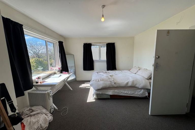 Photo of property in 196 Fendalton Road, Fendalton, Christchurch, 8052