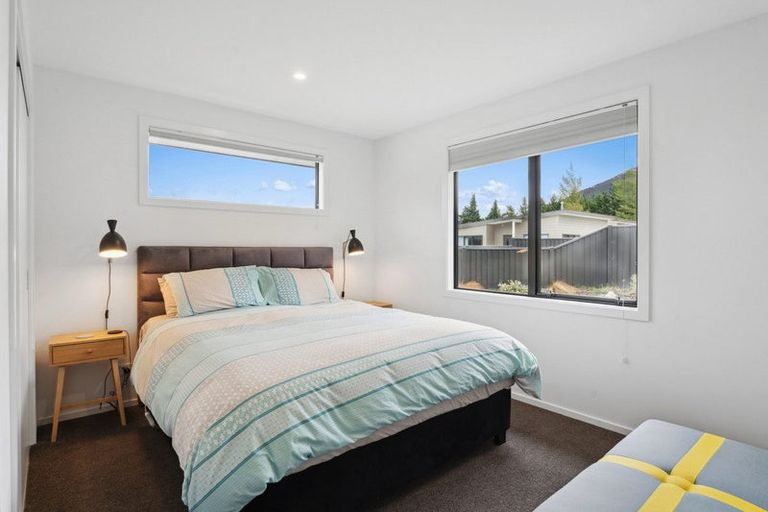 Photo of property in 13 Edna Lane, Lake Hawea, 9382