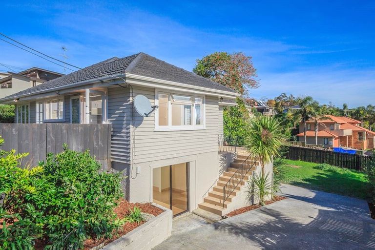 Photo of property in 10 Watea Road, Torbay, Auckland, 0630
