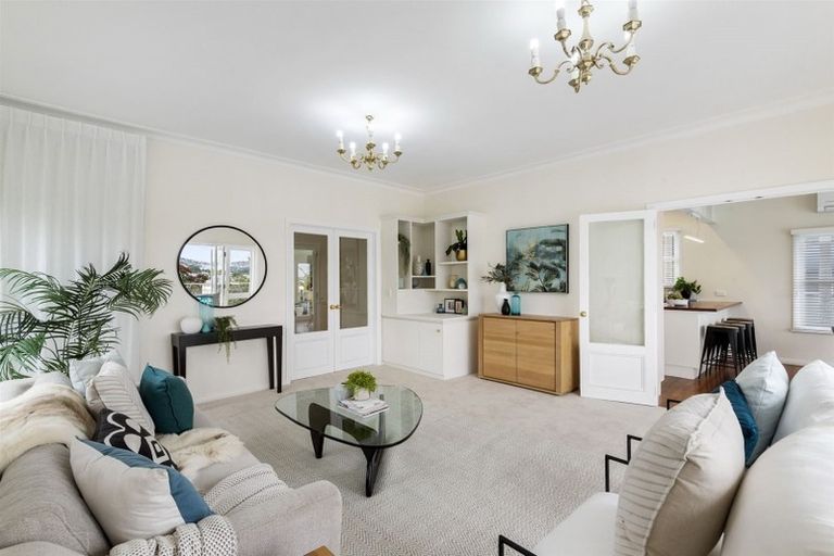 Photo of property in 1/248 Hurstmere Road, Takapuna, Auckland, 0622