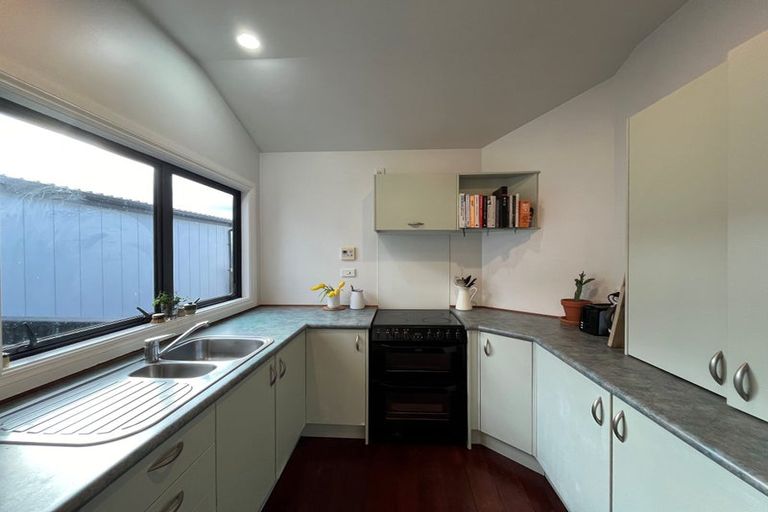 Photo of property in 33a Mitchell Street, Brooklyn, Wellington, 6021