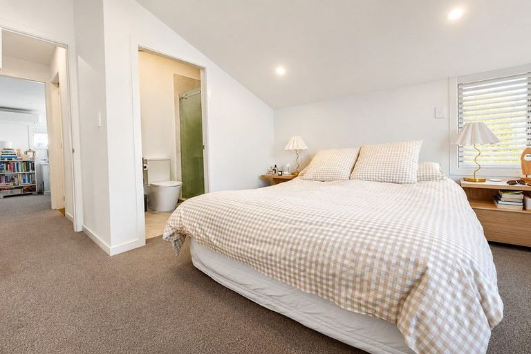 Photo of property in 5/323 Riverside Drive, Waterloo, Lower Hutt, 5011