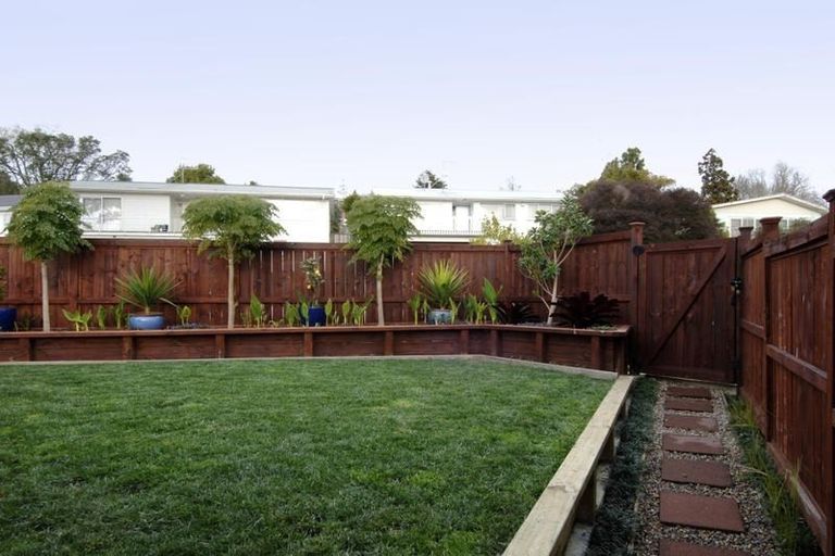 Photo of property in 14 Madison Place, Forrest Hill, Auckland, 0620