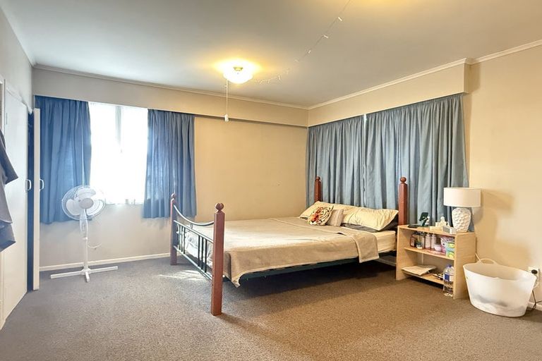 Photo of property in 1/16 Duncan Avenue, Te Atatu South, Auckland, 0610