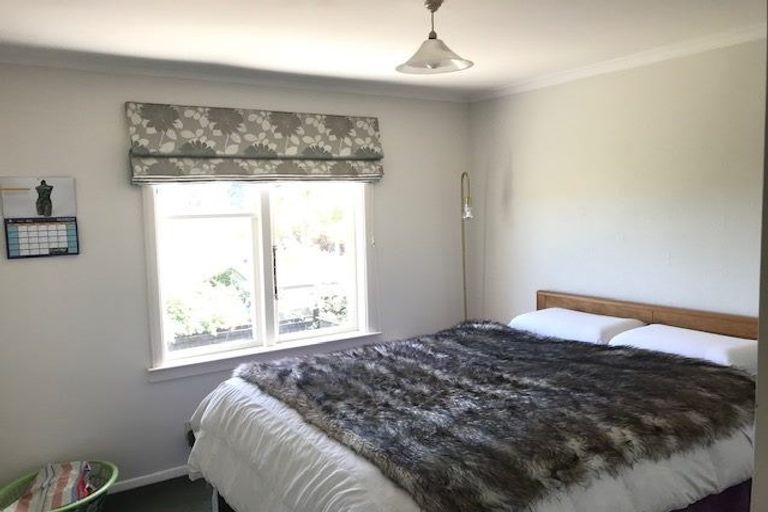 Photo of property in 3/264 Muritai Road, Eastbourne, Lower Hutt, 5013