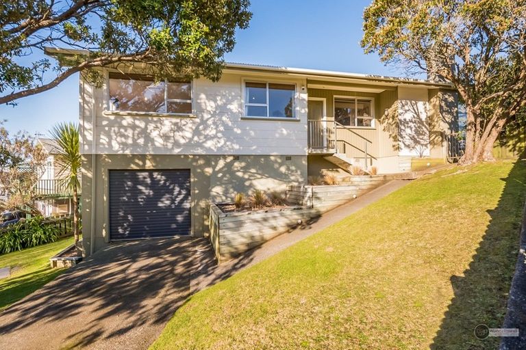 Photo of property in 15 Redvers Drive, Belmont, Lower Hutt, 5010