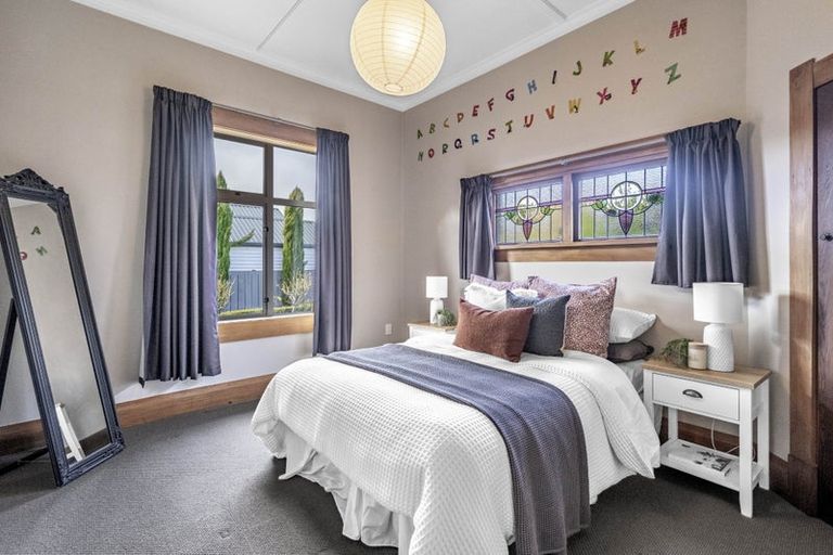 Photo of property in 100 Robertson Street, Richmond, Invercargill, 9810