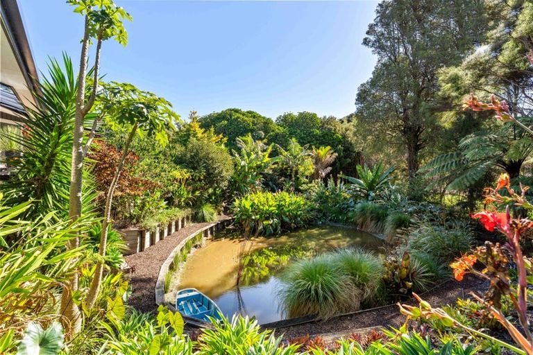 Photo of property in 118 Ngarara Road, Waikanae, 5036