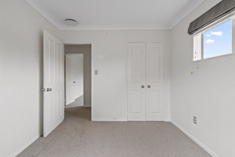 Photo of property in 33 Cate Road, Rototuna North, Hamilton, 3210