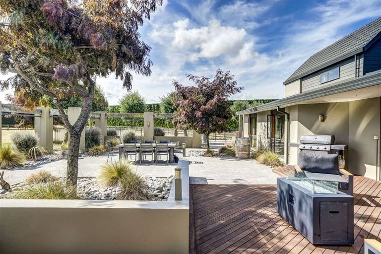 Photo of property in 386 Curraghs Road, West Melton, Christchurch, 7676