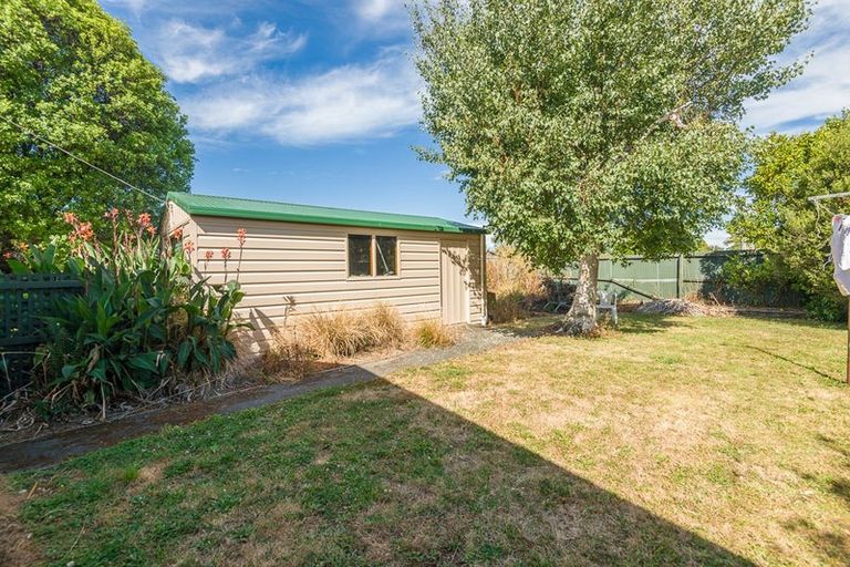 Photo of property in 35 Landy Street, Dallington, Christchurch, 8061