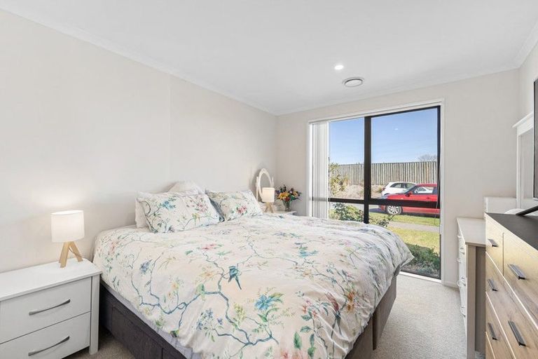 Photo of property in 43 Sholto Duncan Crescent, Halswell, Christchurch, 8025