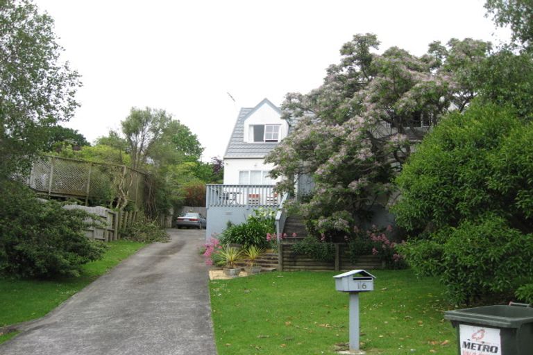 Photo of property in 16 Kenneth Hopper Place, Manly, Whangaparaoa, 0930