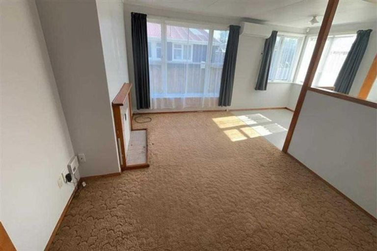 Photo of property in 41 Matipo Street, Castlecliff, Whanganui, 4501