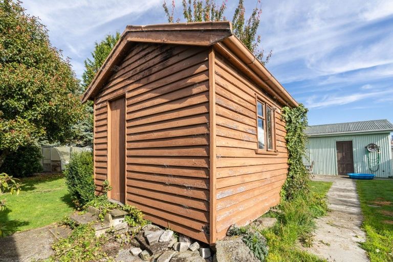 Photo of property in 8 Helena Street, Lumsden, 9730