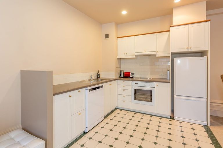 Photo of property in 3/28 Cathedral Square, Christchurch Central, Christchurch, 8011