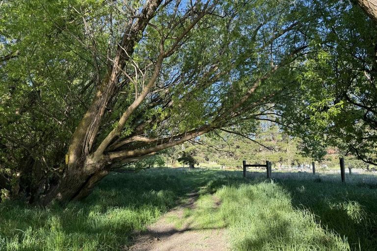 Photo of property in 633 Ardgour Road, Tarras, Cromwell, 9383