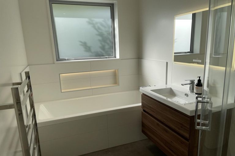 Photo of property in 2/53 Orrick Crescent, Avondale, Christchurch, 8061