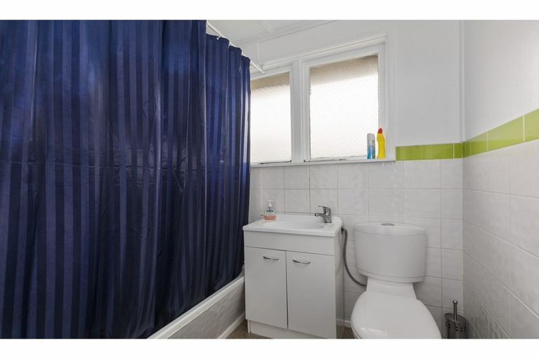 Photo of property in 1033e Fergusson Drive, Clouston Park, Upper Hutt, 5018