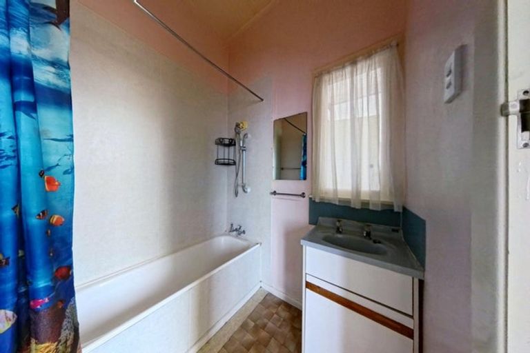 Photo of property in 47 Tawa Street, Gonville, Whanganui, 4501