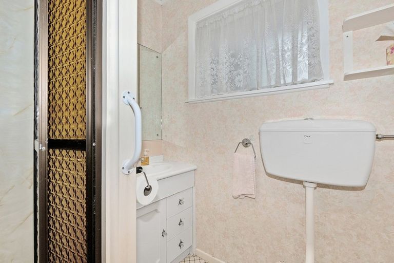 Photo of property in 1/14 Totara Street, Trentham, Upper Hutt, 5018