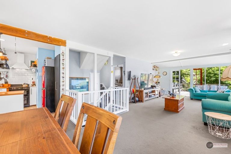 Photo of property in 10 Prebble Grove, Naenae, Lower Hutt, 5011