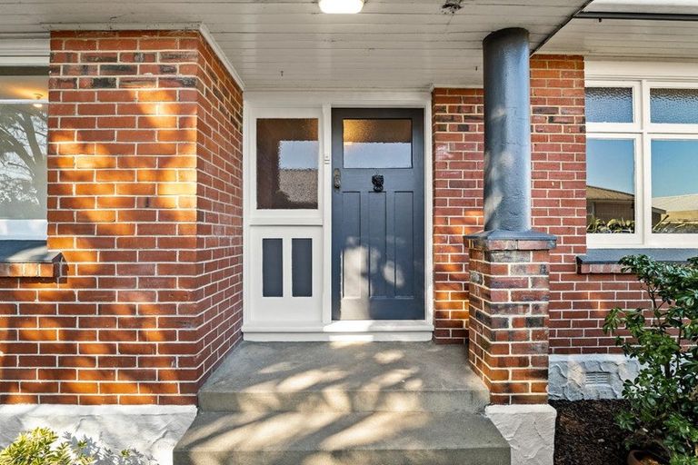 Photo of property in 56 Gordon Road, Mosgiel, 9024