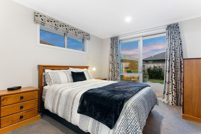 Photo of property in 83 Puhirake Crescent, Pyes Pa, Tauranga, 3112