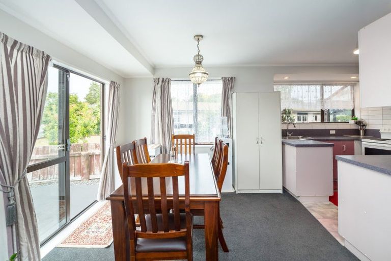 Photo of property in 49 Cambridge Terrace, Masterton, 5810