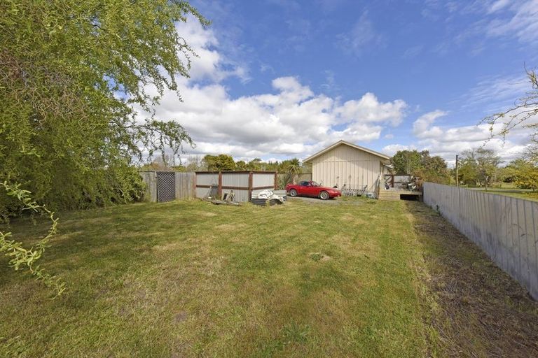 Photo of property in 994 Lower Styx Road, Brooklands, Christchurch, 8083