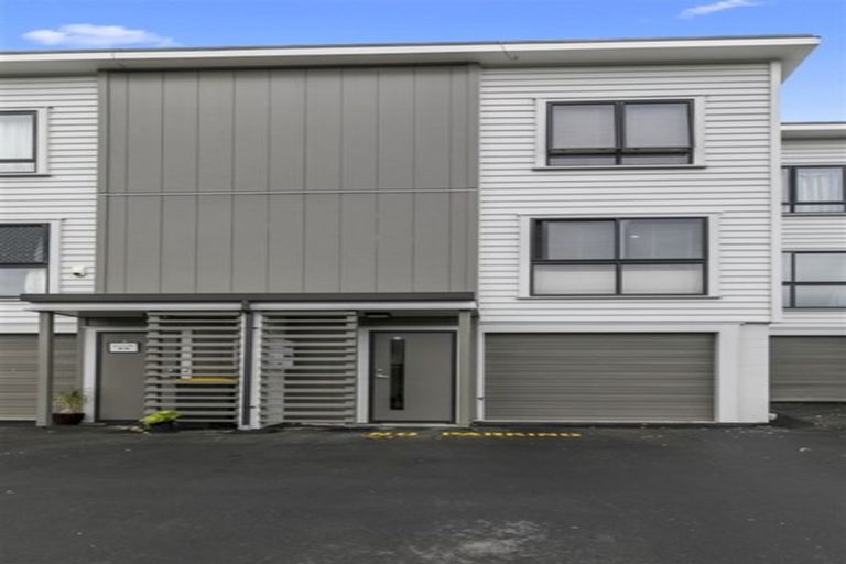 Photo of property in 15/17 Georgia Terrace, Albany, Auckland, 0632