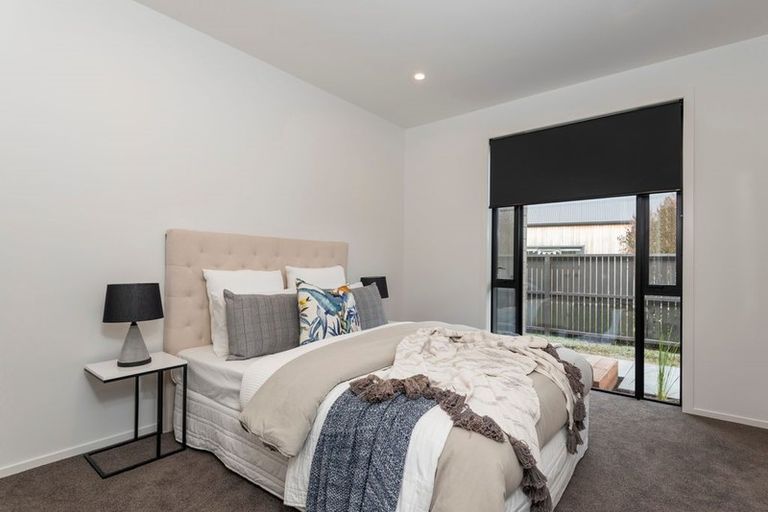 Photo of property in 2 Shearwater Lane, Point Wells, 0986