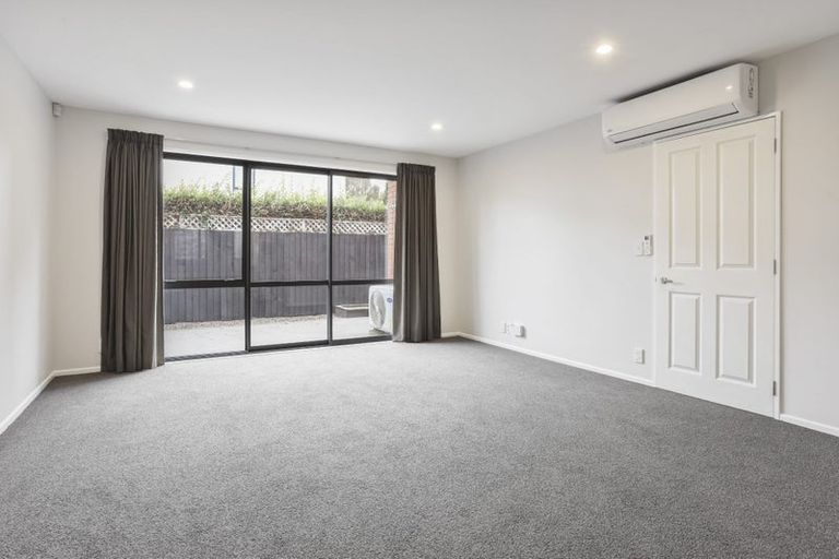 Photo of property in 4/14 London Street, Richmond, Christchurch, 8013