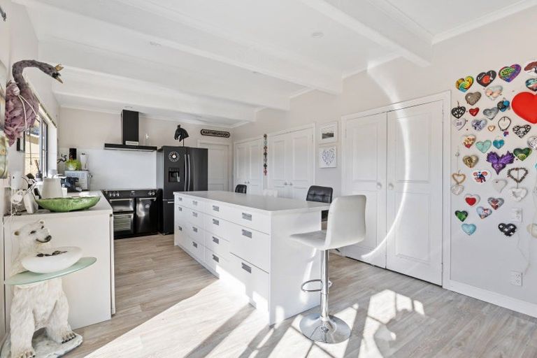 Photo of property in 85-87 Dublin Street, Martinborough, 5711