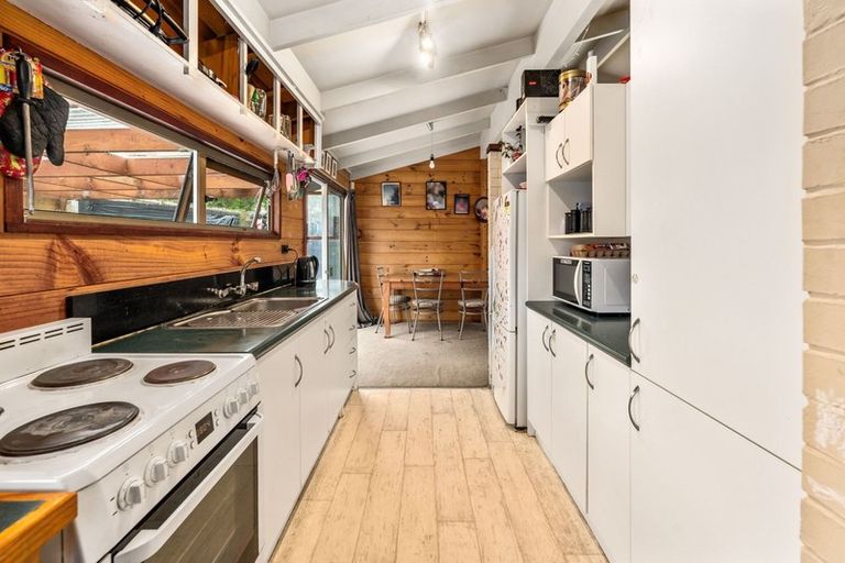 Photo of property in 53 Mountain Road, Western Heights, Rotorua, 3015