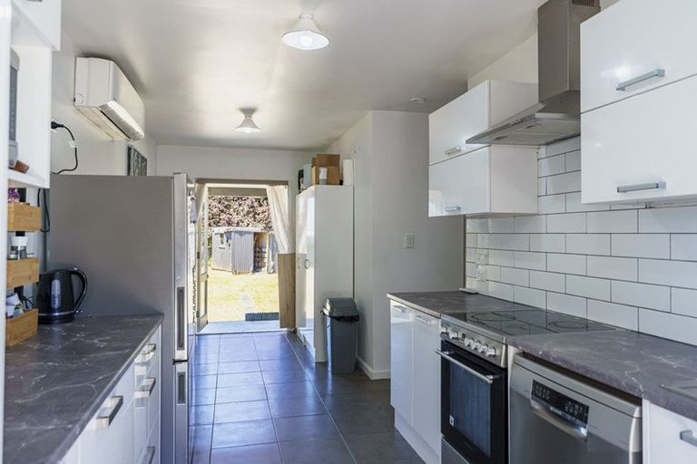Photo of property in 5 Maxwell Place, Maraenui, Napier, 4110