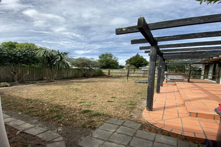 Photo of property in 72 Glenmore Avenue, Casebrook, Christchurch, 8051