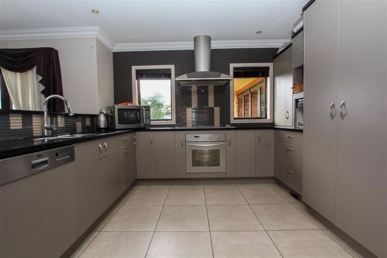 Photo of property in 50 Barrington Drive, Huntington, Hamilton, 3210