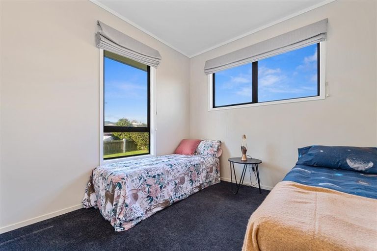 Photo of property in 10 Chaucer Place, Owhata, Rotorua, 3010