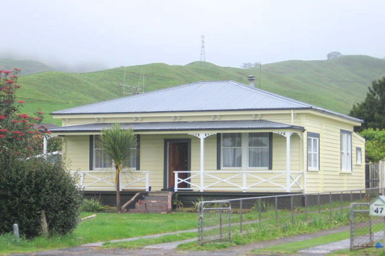 Photo of property in 49 Thames Road, Paeroa, 3600