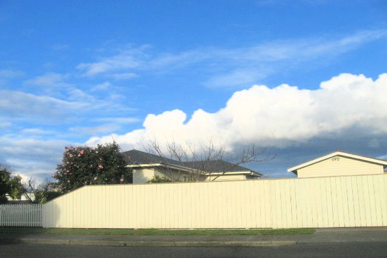 Photo of property in 705 Princes Street, Parkvale, Hastings, 4122